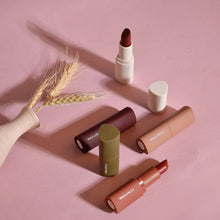 MONA'S 5 IN 1 MATTE LIPSTICK & LIP TINT (BUY1 TAKE 1)