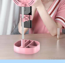 Dimmable Selfie Ringlight With Cellphone Holder at Makeup Stand